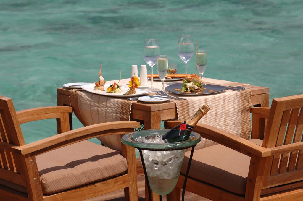 Adaaran Prestige Water Villas Meedhoo  Exterior photo